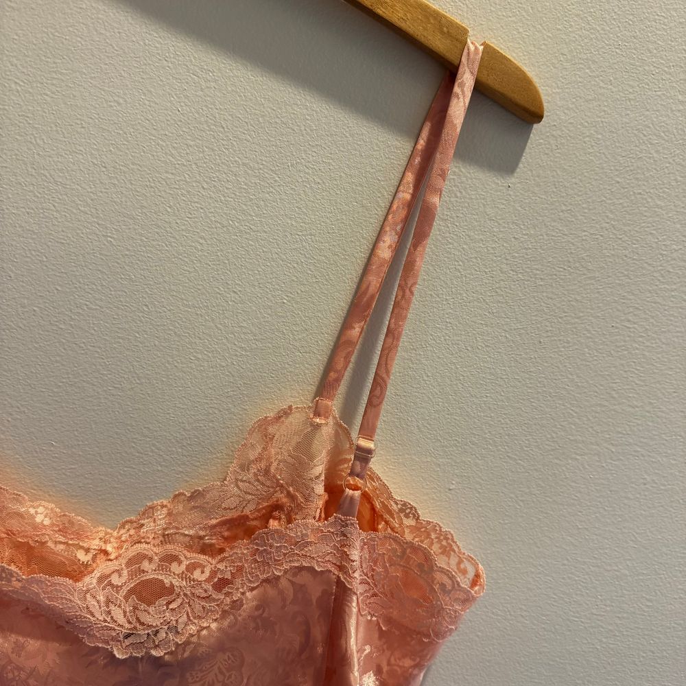 Vintage Victorias Secret Gold‎ Label Medium Slip Dress Satin Chemise Pink Lace - Picture 12 of 13